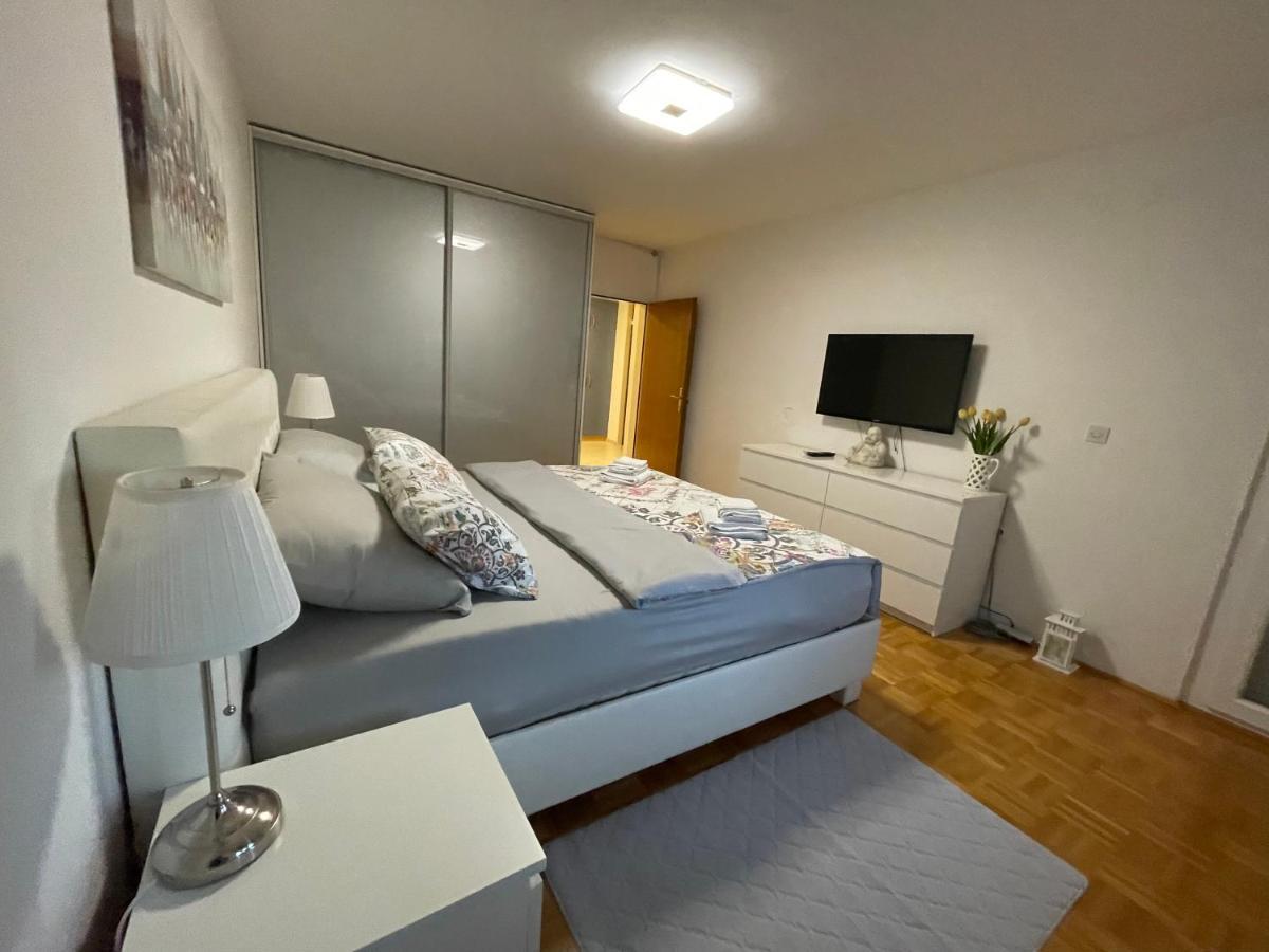 Dis Apartment 바라즈딘 외부 사진